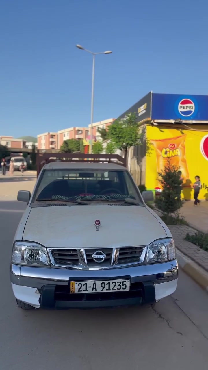نیسان پیکاب بۆ فرۆشتن مۆدێل ٢٠٠٨ گێڕو مەکینە بەشەرت بستێک بۆیاخی هەیە مەکینەم تازە بۆ گۆڕیوە  
شوێن سلێمانی 
***********

