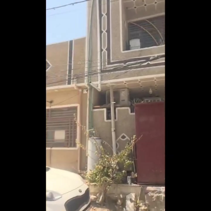 السلام عليكم بيت ٥٠ متر حي الكرار يم حي الإمام علي ي ستفسار  ***********.صاحب البيت
