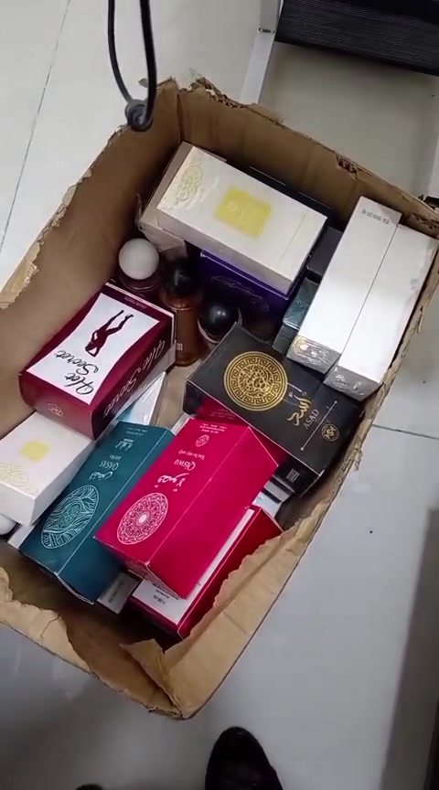 السلام عليكم كوزمتك تصفية محل بسعر اقل من الجملة للاستفسار الاتصال على الرقم ‏‪***********‬‏

