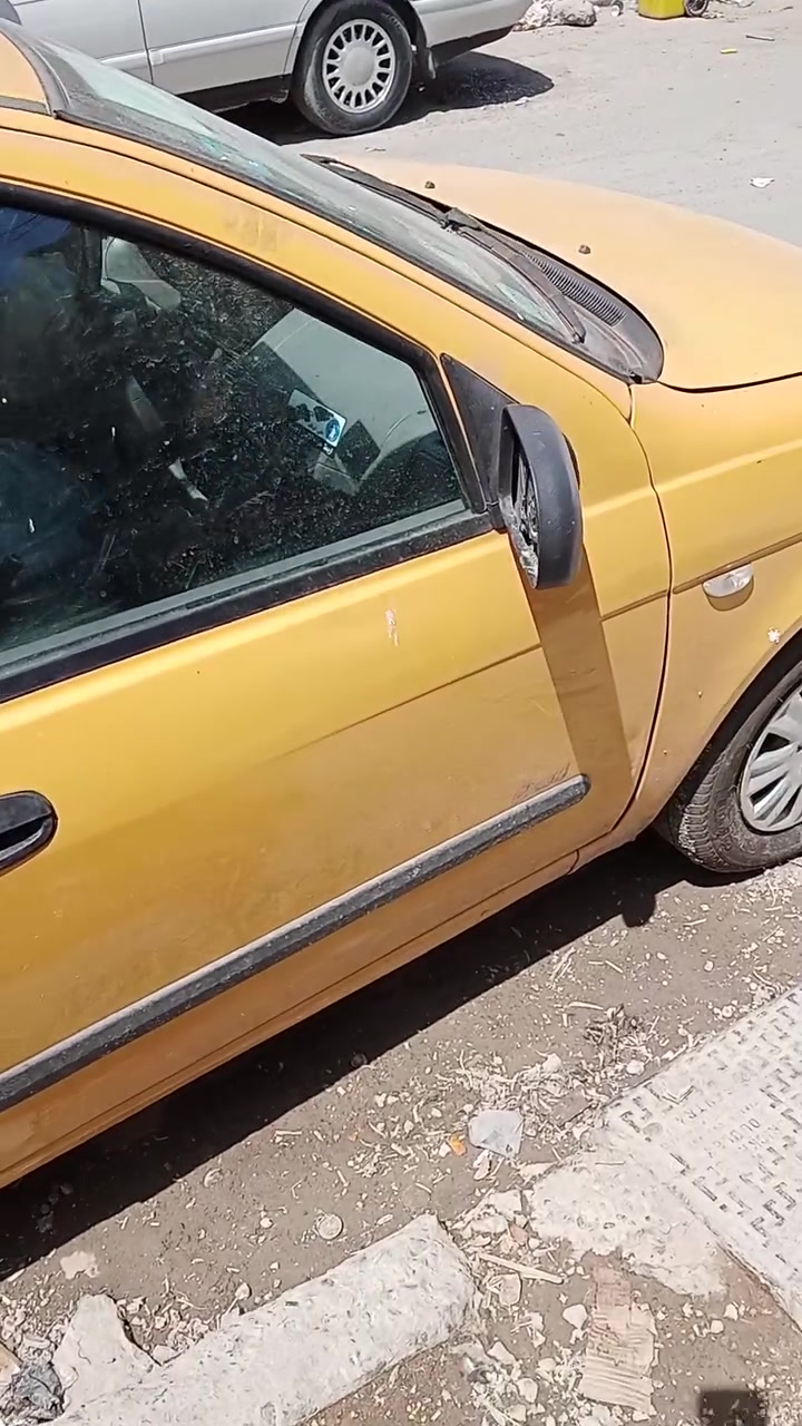 طيبة ٢٠١٤ نظيفة كير ومحرك مكفول الكشر نظيف كدام عينك مدفوعة هيئة وسنوية لحد ٢٠٣٠ مكاني بغداد المنصور موبايل *********** رايدهة ٢٨ ورقة وبيها مجال
