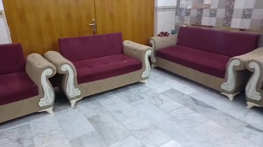 النجف طريق كربلاء • ١٠ نفر • نظيف