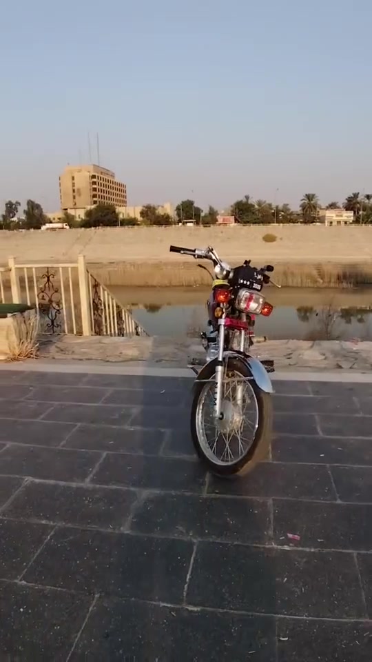 سلام عليكم دراجة نامه للبيع كفالة عامه أوراق كامله  رقمي ***********
