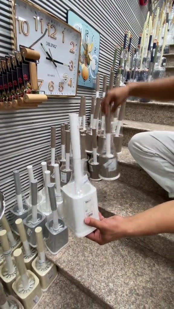حصريًا لدى مجمع الدار! أفضل الأسعار وأقوى العروض بانتظاركم في فروعنا:  📍 الفرع الأول: بغداد، حي الجامعة، شارع الربيع، مقابل جامع حي الجامعة 📍 الفرع الثاني: بغداد، حي العدل، شارع الربيع، مقابل قطاع العدل الصحي 📍 الفرع الثالث: بغداد، العامرية، شارع العسل  🚚 خدمة التوصيل: لجميع محافظات العراق   📞 للاستفسار: ***********  تابعنا على إنستغرام للحصول على المزيد من العروض والمنتجات: ttps://instagram.com/al.darr?igs استكرام الخاص hid=1910uh https://instagram.com/al.darr ?igshid=19t0uh 
