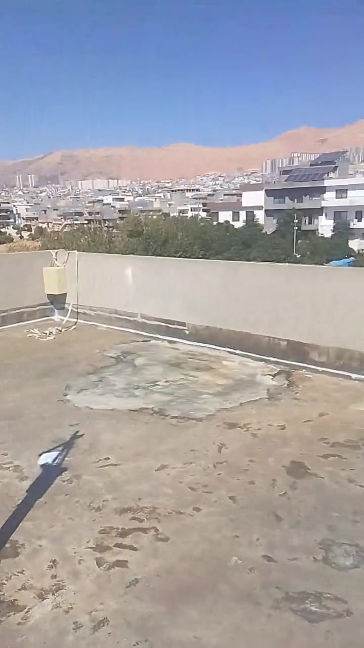 السلام عليكم 
جزء من شغلنا معالجات وعزل السطوح معالجات كافة الأسطح والمباني ولجدران ولحمامات نشتغل داخل وخارج سليمانيه 
#للتواصل واتساب ***********
               ***********
