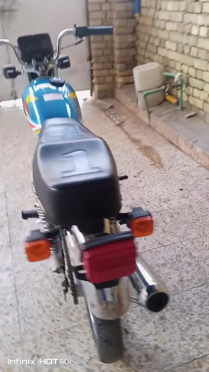 دراجه لبيع  مكينه انتنس مفتوحه بس ولفات وسعر 650وبيه مجال ابو 500لا تراسل ولا تتعب ‏‪***********‬‏
