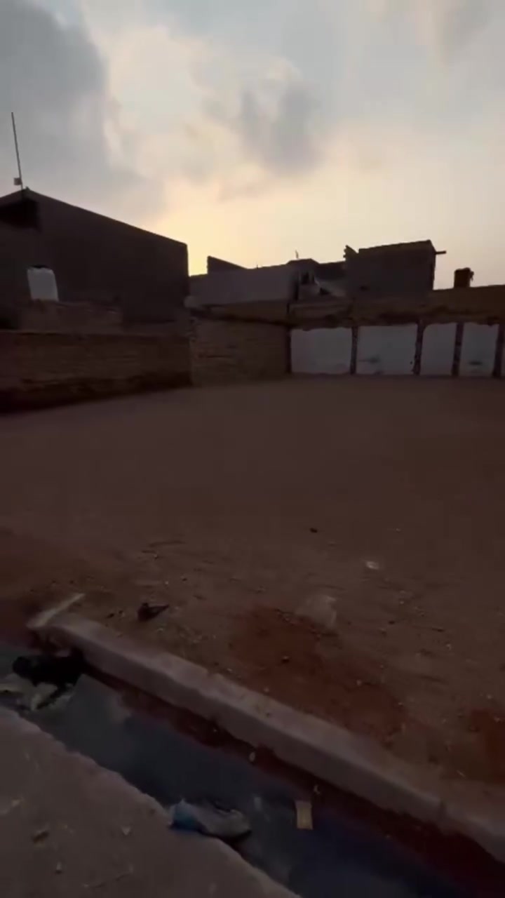 السلام عليكم قطعه للبيع
المكان/حي العسكري خلف المستوصف طابو صرف
المساحه/240 واجهة 12 ونزال 20
معالجه جلمود وسبيس واجازه بناء 
السعر/ 58 مع المجال
للاستفسار الاتصال على الرقم ***********
