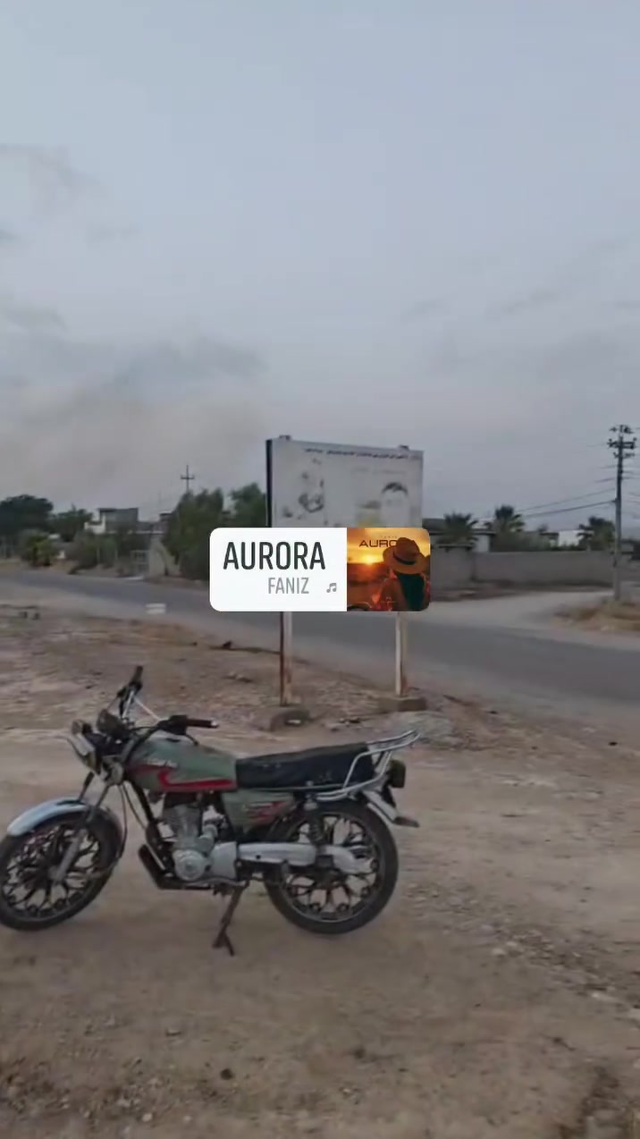 سلام عليكم هيكل للبيع 
الموقع 🛑جبراوه
جنس الدار 🛑 توزيع 
مساحه الدار 🛑200م 
محتويات الدار 🛑
غرف نوم 2
صاله
صحيات
منور
مطبخ
استقبال
كراج
الطابق الثاني 🛑
غرف نوم 2
صاله
صحيات
مطبخ
استقبال
بيتونه
بلكون
علمن الدار يباع معا الارض مساحه الارض مع الدار 700م
عنوان المكتب شوان كلئ مجاور مقابيل حزب الشيوعي 🛑
نستقبل جميع عروضاتكم داخل وخارج خانقين 🛑
للستفسار اتصل على الرقم التالي واتساب 🛑***********
