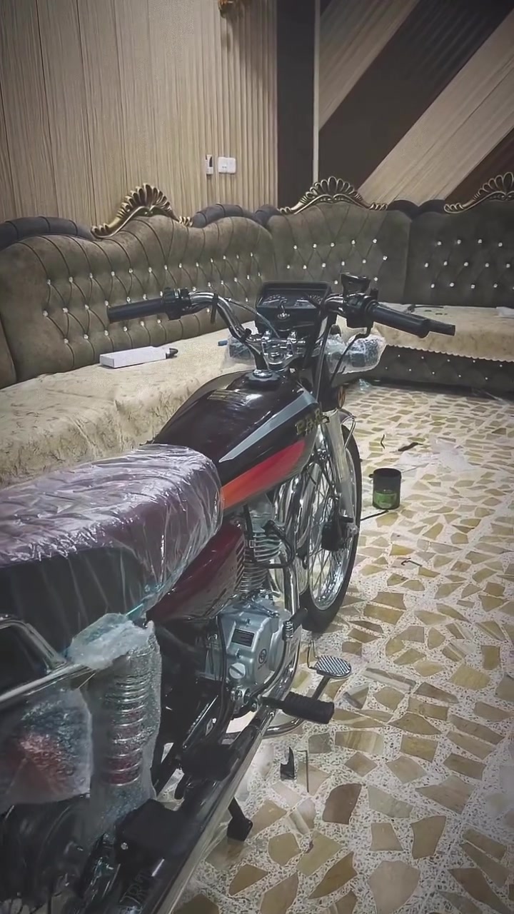 صالنصه بارت مامستخدمه خلاص بس تشغيله شركه مراوس بصالنصه صوت باكستاني صفاره العندو يراسلني خاص او يدك عليه***********
