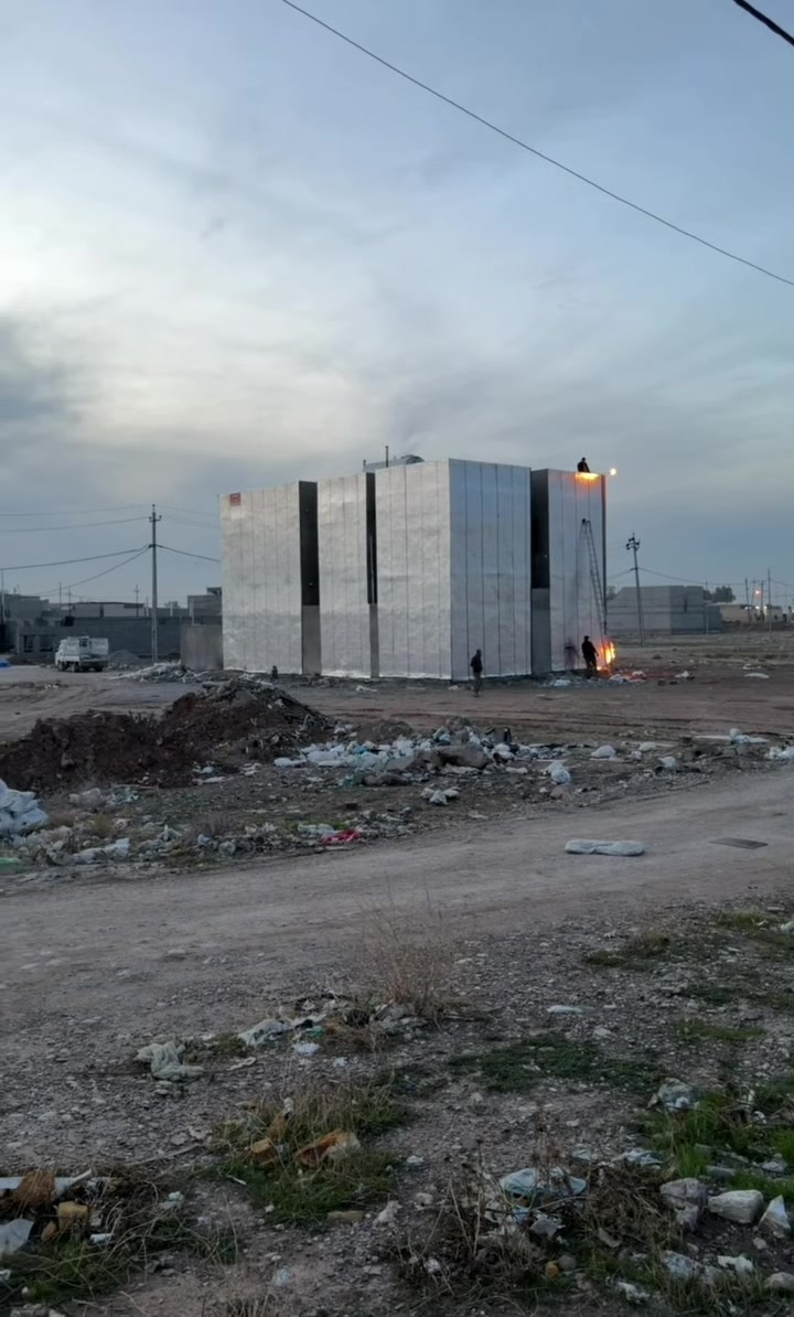 بسم الله والصلاة والسلام على رسول الله 
#الايزوكام 🏠***********🏘️

بفضل الله تعالى يتم تغليف جدران منزل  بالكامل بمادة الايزوكام العازلة للحرارة والمانعه للرطوبة   بكادر مميز ومتقن وهذه المادة عاليه الكفاءة

تعمل على برودة المكان صيفًا ودفئه شتاءً، مما يوفر لك استهلاك للكهرباء بشكل ملحوظ.

وتمنع تسرب المياه والرطوبة وتحمي سطح  المبنى من التشققات والتلف.

🔸 خفيفة الوزن وقوية 

لا تشكل حملاً على الأسطح والجدران ومقاومة للعوامل الجوية.

🔸 عمر افتراضي طويل

استثمار مضمون يحمي بيتك أو مشروعك لسنوات طويلة.

🔸 مناسب للأسطح، الجدران، المخازن، والمستودعات

📌 الأيزوكام = راحة + توفير + حماية

📞 للتواصل والاستفسار:

[***********]

📍  الايزوكام الجودة التي تستحقها…
