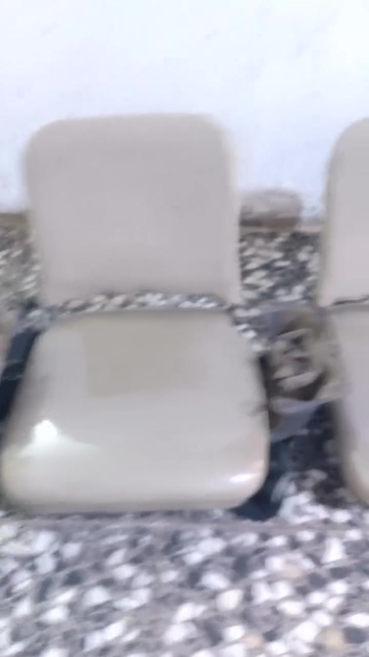 سلام عليكم كشنات قلاب نيسان ناصي البيع مدوشمات نضاف مكاني بغداد ***********
