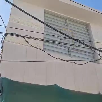السلام عليكم بيت للبيع مساحته 50طابق ونص بناء حديث بشارع الشهيد أثير الزاملي بلشبانات يبعد عن الإمام الحسين عليه السلام 10دقائق بسيارة شارع عرضه 8متر البيت جديد بناء2025  قرار 25 بااسمي لبيت وباقي تفاصيل اتصل ***********

(بيع مستعجل )
