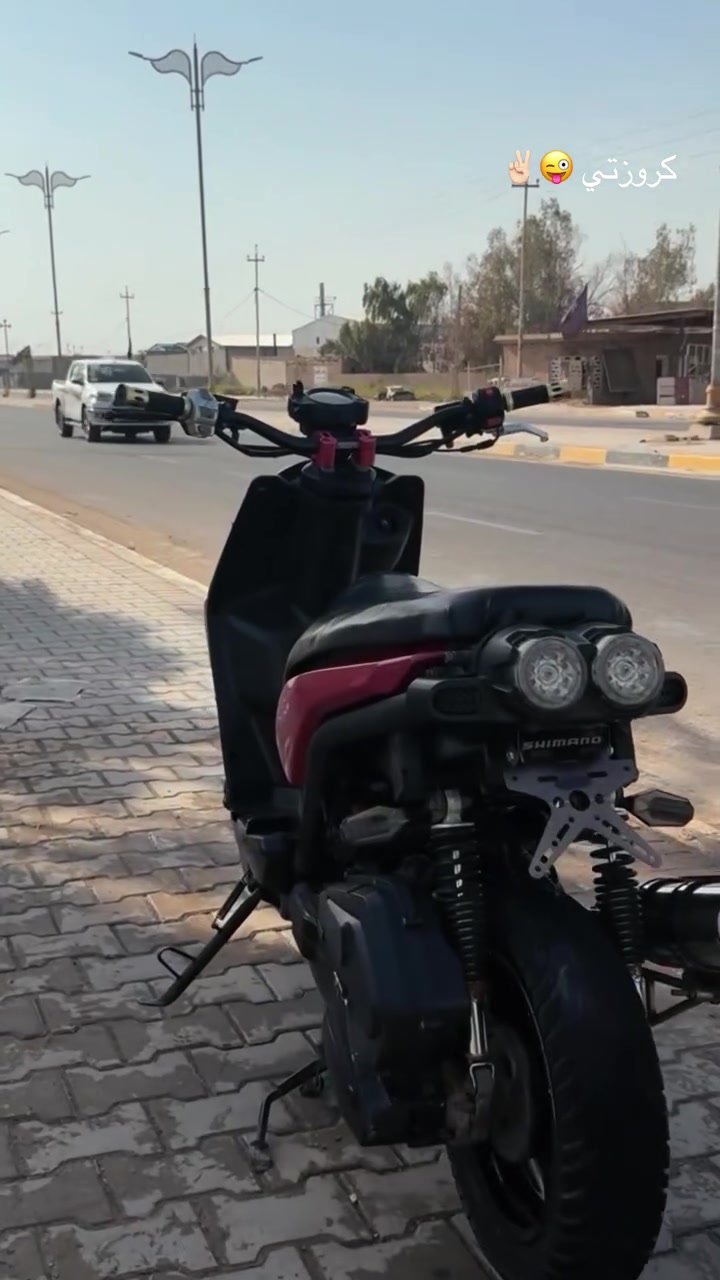 سلام عليكم سكنس جبلي صيني مصروف عليا و مرتبه
مكينه مفتوحه دراجه شلعه و معدل فول سعر ب850 هـ*********** مكان دراجه واسط صويره
