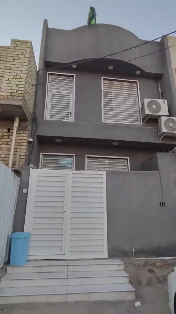 🏠 بيت للبيع في كربلاء المقدسة – حي الإسكان العسكري
📍 قطاع 32
📐 المساحة: 50م²
📏 الواجهة: 5م | النزال: 10م
🏢 طابقين
💰 السعر: 95 مليون قابل للتفاوض
📞 للاستفسار: ***********
***********
🏢 مكتب الميامين للعقار
نستقبل جميع العروض: بيع | شراء | إيجار
📍 موقع المكتب: كربلاء المقدسة – حي الوفاء قرب ماركت المعالي
#كربلاء #عقارات_كربلاء #بيت_للبيع #الاسكان_العسكري #مكتب_الميامين_للعقار
