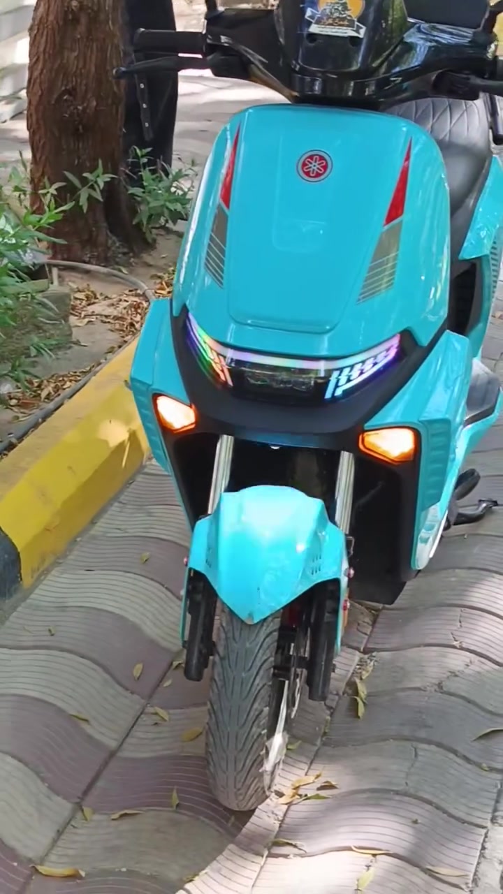 دراجه للبيع سعر 850.000 بطاريات مسطره العدد 6  و72v و 50امبير لايتات زينون هورن طاط ملف 3000W ومستخدم 3 أشهر وبعد الضمان مخلصان وصولات بيها ورقم الشاصي و وتاريخ صنع 2026 وفول نضافه واخيكم انشالله والستفسار واتساب *********** وحياكم الله ❤
