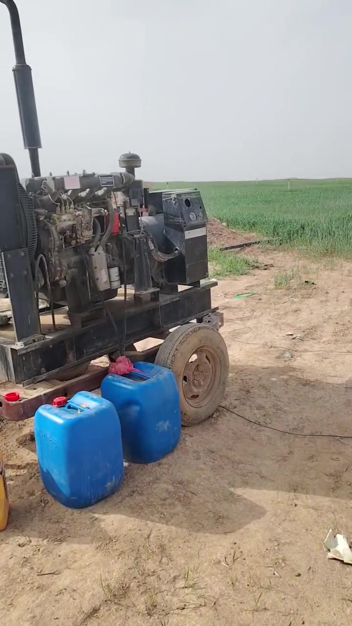 للبيع مولد بلادي بيركنز ٥٠ كيفي ٣ فيرز اقتصادي بالصرف وتشغيل نص سلف
السعر ٣ ملايين وبي مجال
للاستفسار
***********
