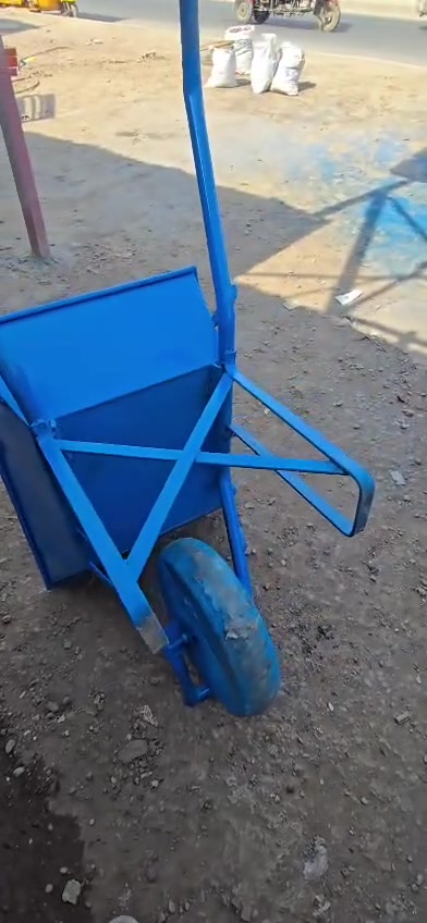 محل حسين الحداد
رقم الهاتف:***********
اثير:***********
