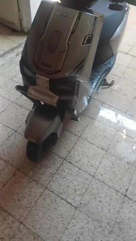 بسبب وعود الكاذبة
ماطور ABR للبيع 
6 بطاريات شرط الفحص 
خلاط اربع ايشاير شرط 
ضوء عالي ناصي زينول 
ملف 2000 شرط 
كهربائيات شغالا كامل شرط 
السعر 700 او بي مجال 
للتواصل على الرقم *********** 
ماسنجر مفتوح الي ايريد ايراسلني كل الهلا بي
