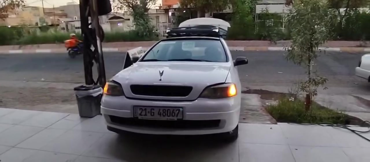 سلام عليكم تحياتي علا مدير كروب محترام اخوني تفاصيل سيار كامل للفيديو رجاه شوف فيديو يلا ااتصل  عندي هاي أوبل إستر خليجي جديد لوك بل بكيت سيار كدم عينك موديل 2002  سيار فول فول بس كير عادي تبريد ثلج والله 4 جام كهرباي  قفل مركزي باور أي بي آيس محرك 1600 قايش عرض رقم سليماني دولي سنوي لحد 2031 هزو براد جديد من داعاميه لدعاميه شرط ظمان سيار بدون أي حادث باقي علا شركه بس مصبوخ رش جماليه فقط  صدر جديد تايرات جديد كهرباي كلها شغل لايت زينون  سيار إذا بيه شبر معجون اكسر من سعر  غرمه مابي سعر 42 مجل بسيط مكاني دخل كركوك تعليق مجنجر مااجواب شراي خابر *********** كورك *********** تحياتي لطبين

