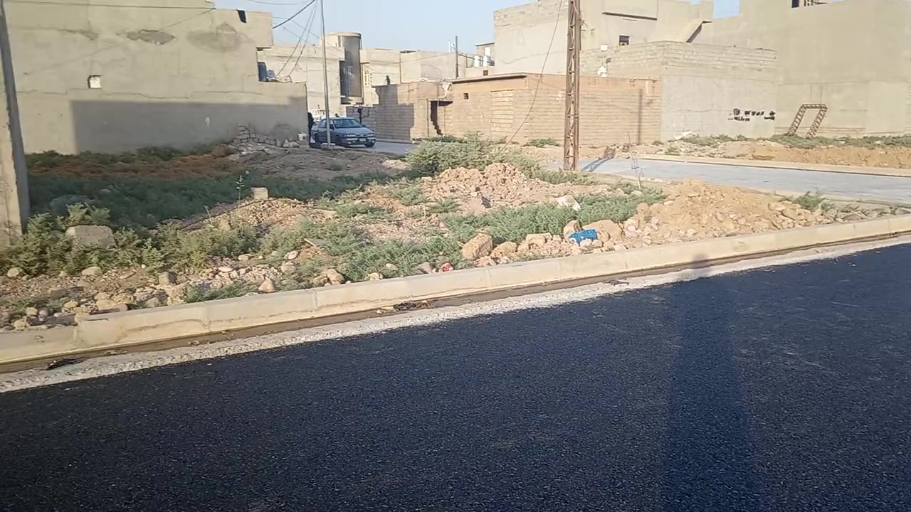 دار للبيع سند طابو في يارمجه الشرقيه
المساحه 100م
الدار كامل خدمات تبليط 
((كهربائيات_ماء_مجاري)) 
الدار تجاري امامه سايدين وارض حكوميه تصلح مدرسه 
للاستفسار الكامل عل خاص

نص مكتوب في الصور:
- HONOR X8a 100MP Ultra Camera