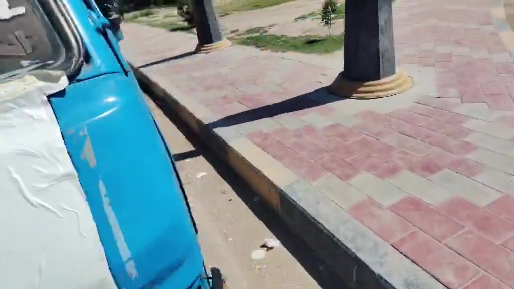 سلام عليكم شباب سياره للبيع مداور ثاني يوم هاذه رقم راعيه سعر 37, وبيه مجال ***********
