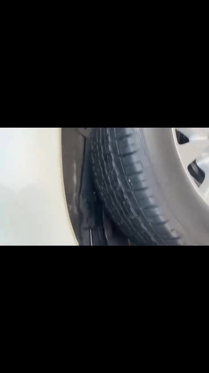 لاندكروز  2018    V6 سياره بريم اصل كفاله سعرهه  429$ ماشيه 80الف
***********

 مكاني بغداد الكماليه
