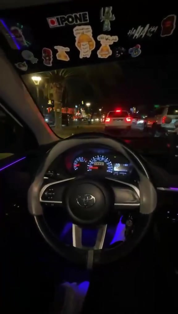 سلام عليكم تيوتا يارس ٢٠٢٤ ماشيه ٢٥ الف خليجي بيه كم طخه خفيفه + شويه صبغ بل بنيد ع كد إصبع سعر ١٥٠ بيه مجال رقم ***********
