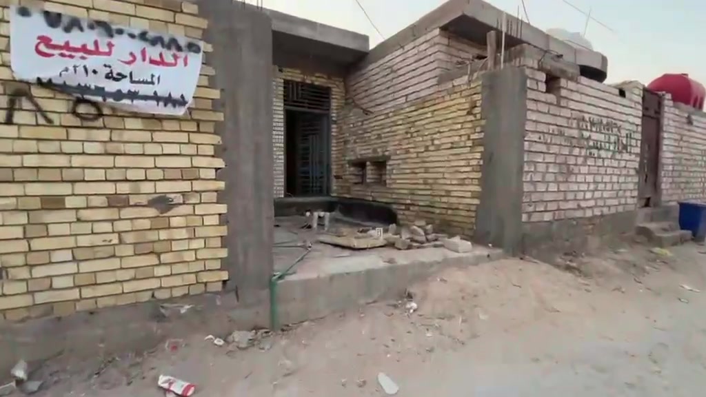 🏠 دار للبيع – فرصة مميزة
📐 المساحة: 210 م
🏗️ البناء: جديد، طابوق جمهوري وصب كونكريت
🔹 يتكون الدار من:
• غرفتين
• صالة
• مطبخ
• استقبال
• مجموعة صحيات داخلية وخارجية
📍 الموقع: الرضوية الثانية
💰 السعر: 78 وبي مجال قابل للتفاوض
📞 للاستفسار: ***********
