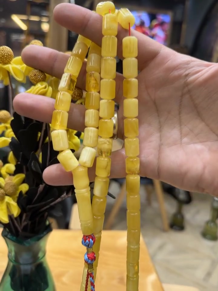 مسباح كهرب
السلام عليكم اخوان 
للبيع مسباح كهرب طبيعي شجري 
كصة كويتي فرز الكويت 
الوزن 70 غرام 
مكاني بغداد الكرادة 
*********** واتساب
