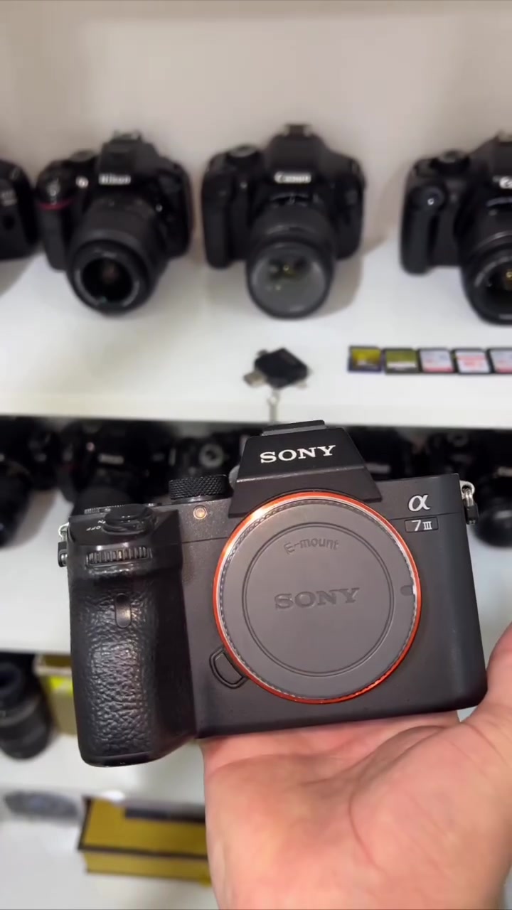 📸 Sony A7 III للبيع
✨ نظافة ممتازة جداً
✅ لم تدخل صيانة
✅ بدون أي مشكلة
✅ على الفحص
🎒 مع كامل الملحقات الأساسية

💰 السعر: 1,300,000 دينار عراقي

🚚 التوصيل مجاني

📞 للحجز والاستفسار:
***********

🔥 كاميرا نظيفة وجاهزة للاستخدام مباشرة.
