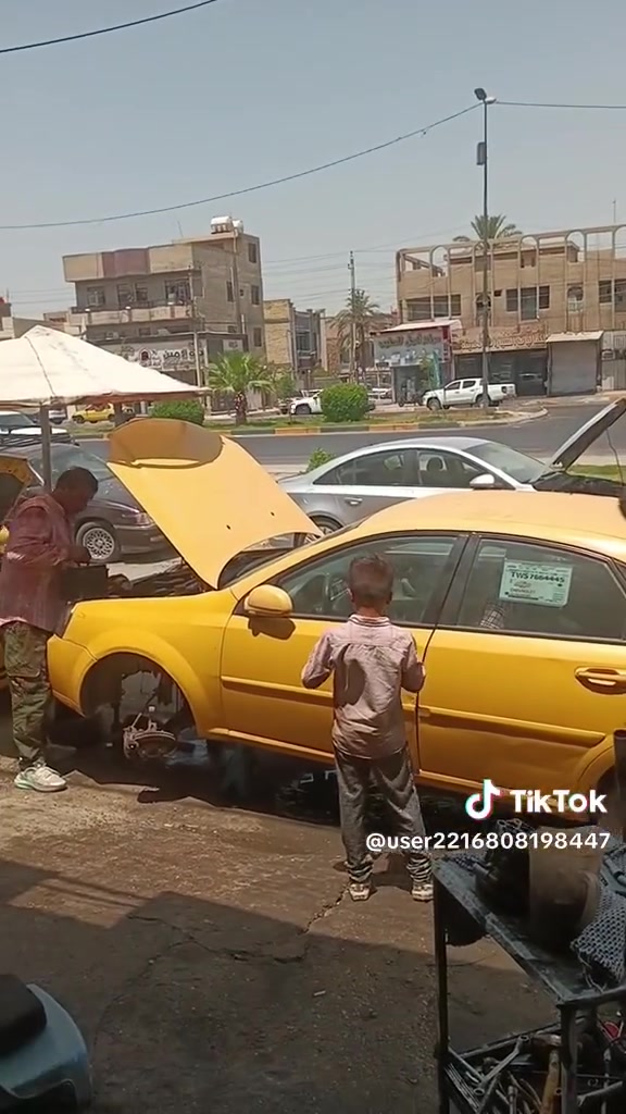 فيتر اختصاص شوفر الأمريكي جميع اعطال السيارات 🪛🔧🔩🚗 بأدارة حسين ابو علي الفيتر/موقع بغداد قرب فلكة صباح الخياط والي يحب يتواصل اهلا وسهلا الرقم *********** 👍🏻
