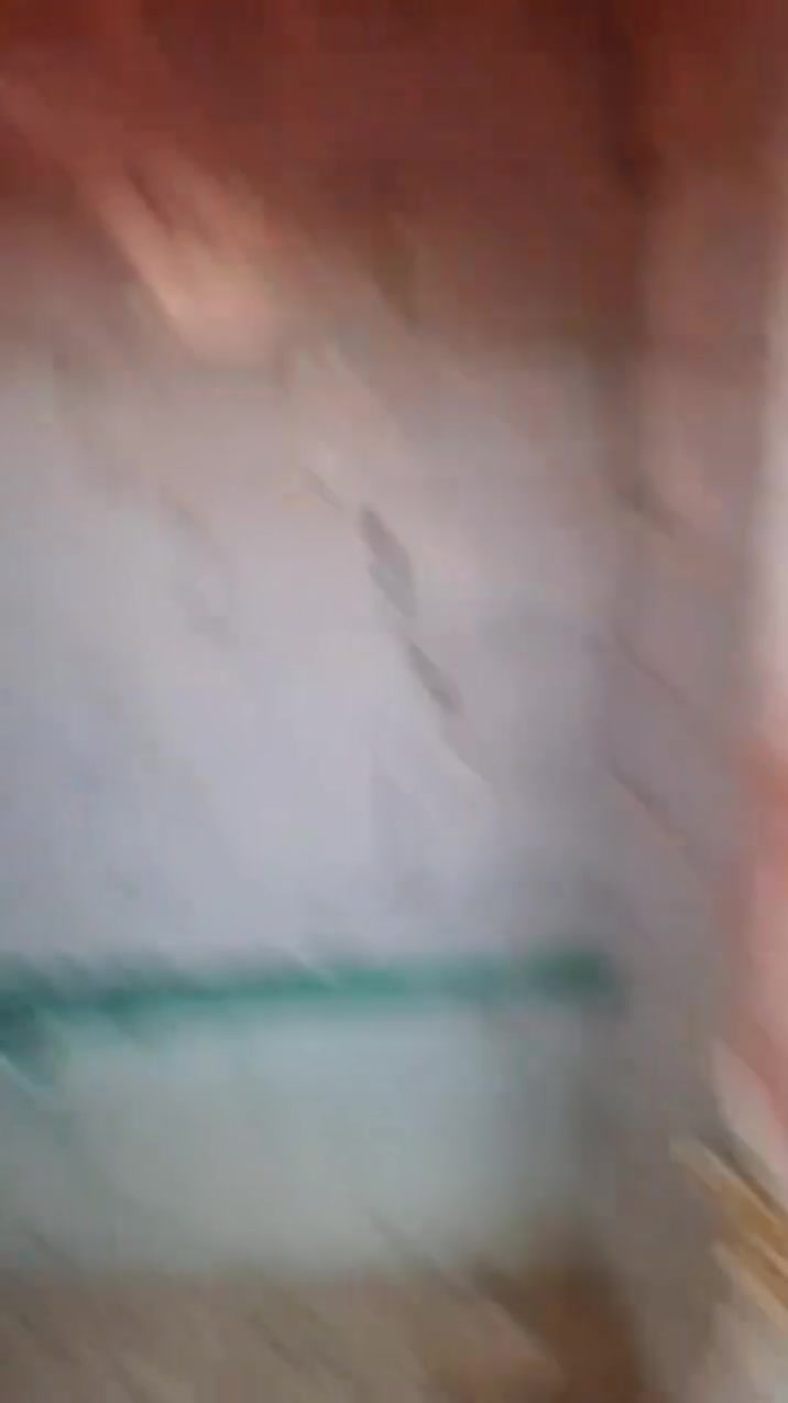 سلام عليكم 
بيت زراعي للبيع بحي الفلاح خلف البراز المساحه ١٣٠م  السعر مناسب ١٠ وبيه مجال قليل متوفر بيه كافة للستفسار اتصل او وتساب على *********** ....؟ وسيط عقاري
