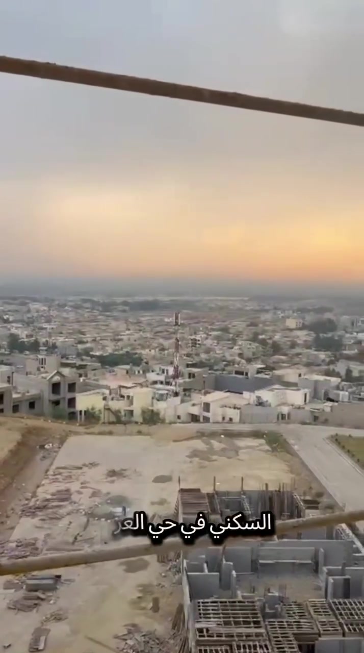 حي العربي مجمع ديوان • ١٨٠م • ٣ غرف نوم