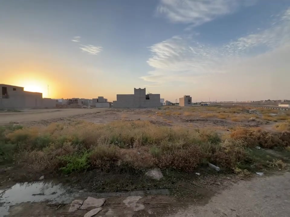 ارض للبيع في حي القوسيات
قرب كليه علوم 🔬 الحيات قرب جسر 🌉 السادس 

المساحه. 105 .  م.  

وجها. 11.  م.  نزال.  10.   

سند زراعي. نموذج 25 حق التصرف سند ابيضّ 

خدمات.  ماء 💦 كهرباء ⚡️ تبليط. 

اتجاه. شروق 🌅 تام.  موقع مميز جدن مكان مرتفع. 

قريبه من سايدين ادهوك. 

السعر. 16.  مليون.  بي مجال.  

موقع مميز جدن مكان مرتفع 

الاستفسار بل الأرقام. 

***********
***********

