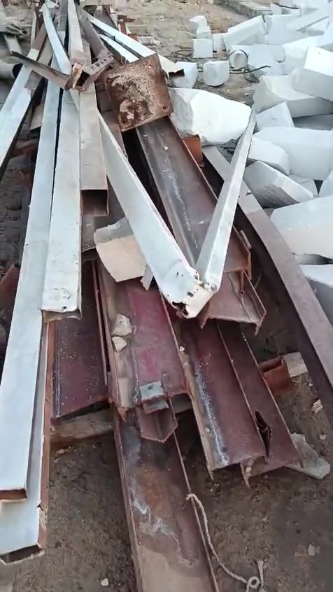 شيلمان للبيع ابو8و ابو 6
يطلعن 18شيلمانه 

‏‪***********‬‏
