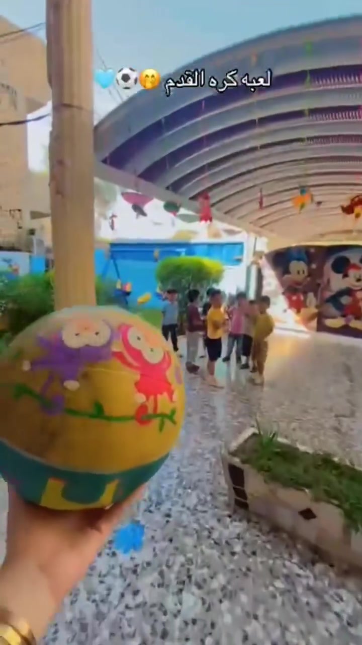 🎈✨ الأربعاء الترفيهي في روضة وحضانة ملاك الكوثر الأهلية ✨🎈
اليوم كان غير… يوم مليان فرح وضحكات وحماس 😍
أطفالنا عاشوا أجواء جميلة من الألعاب والمسابقات والفعاليات الترفيهية، وتشاركوا لحظات حلوة زرعت بقلوبهم الفرح وروح التعاون والمنافسة الجميلة 🥰🎉
لأننا نؤمن أن الطفل يحتاج يتعلم… ويحتاج أيضًا يفرح، يلعب، يكتشف ويعيش طفولته بكل حب وأمان 💕🌸
ضحكات أطفالنا هي أجمل شيء نختم بيه يومنا ❤️
ربي يحفظهم ويجعل أيامهم كلها فرح ونجاح وتألق 🌷✨
#روضة_وحضانة_ملاك_الكوثر_الأهلية
#الأربعاء_الترفيهي
#أطفالنا_فرحتنا
#ألعاب_ومسابقات
#طفولة_سعيدة
