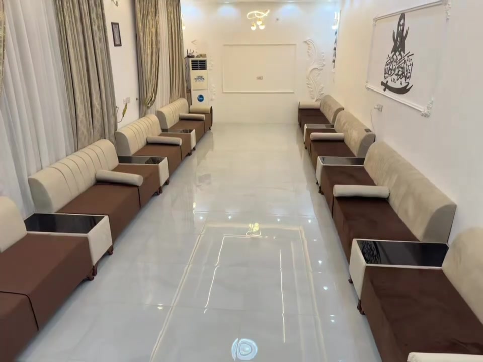العمل حسب الطلب نجاره درجه اولى والشغل يتكلم عن نفسه 
الاقساط لحاملي ماستر الرافدين 
التواصل :- ***********
