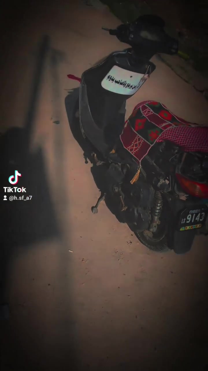 سلام عليكم دراجه فراشه كامله البيع والشراء بي خير ويدلل ضفيره جديده باتري جديد كلشي جديد ما مفتوحه دراجه سعر280وبيه مجال رقمي ***********
