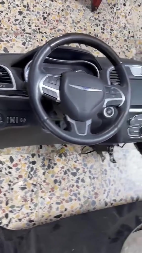 قطع غيار أمريكية • دوج تشالنجر • شفروليه سلفرادو