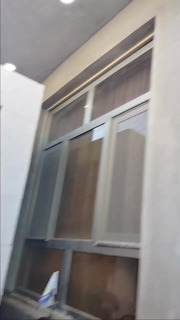 السلام عليكم
مشتمل للبيع 100متر طولاني في منطقة عميشه طابق واحد قطاع الخاجيه.الفرع الاول من شارع 20قرب شارع 40 مطلوب اسكان 50مليون للاستفسار الاتصال على الرقم ***********
