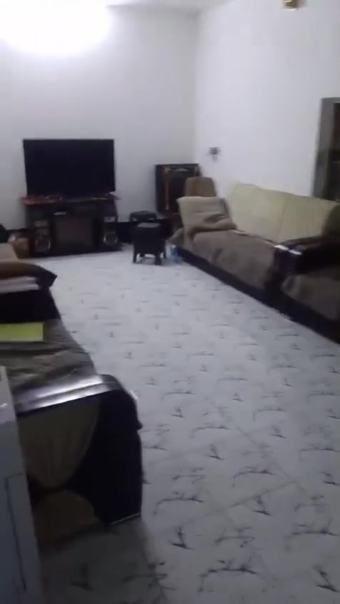 للبيع بيت في الحله وردية خارج  (منطقة فلاح المشعل)
​المساحة: 350 متر
​السند: طابو زراعي (سند 25، تحويل مباشر)
​الخدمات: متكاملة بالكامل
​التفاصيل: 3 غرف نوم، صالة، مطبخ، استقبال، صحيات داخلية وخارجية، وكراج. (حي سنكي كامل).
​السعر: 45 (مع مجال بسيط)
‏‪***********‬‏
