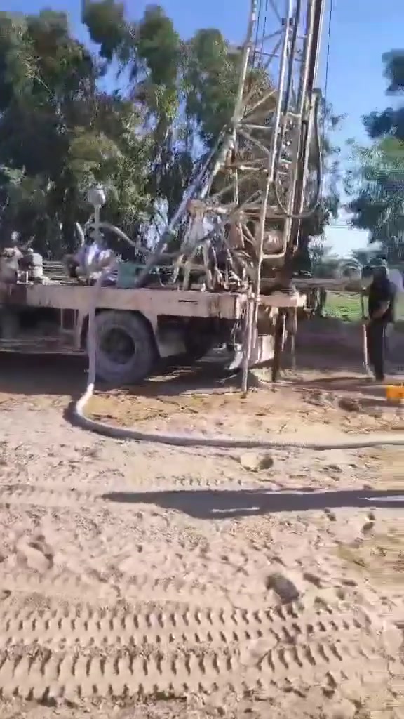 لحفر الابار الارتوازيه
***********
يعلن عن حفر الابار بكافة الاحجام
غسل وتنشيف الابار 
حفر الركائز
حفر النقاط 
حفر وفحص التربه
وعمل كافه المقاولات العامه
نعمل في كافه محافضات العراق
دقه في العمل وسرعه في الانجاز
***********
***********

