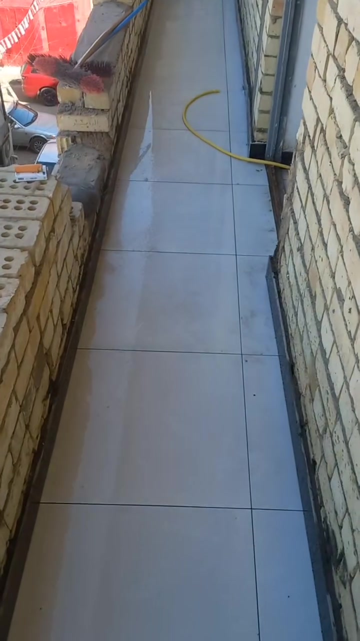 خلفه مصري لتطبيق سيرميك والكاشي ومرمر برسلين دراج شغال درجه اوله متفرغ في بغداد  ***********رقم بي وتس
