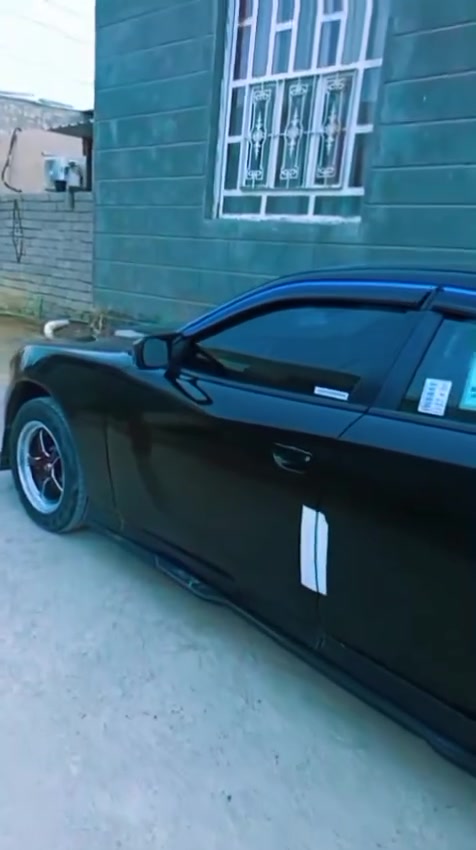للمراوس،فقط بسياره كوريا حديثه جارجر خليجي موديل 2019 معلايه 22 مكينه 3600 مواصفات.SXT كشنات حظن مخمل تشغيل عن،بعد كاميرا خلفيه منظومة زنون ماشيه 100ميل عداد 260 بدون ارباك بدون شوصي ولغود،وتكم كفاله،بيها قطعتين كلير رقم،بصره الدولي سنويه وهزه جديده 
مكلف بالنشر تصال وبيه وتساب الرقم ***********
مكان السياره البصزة
