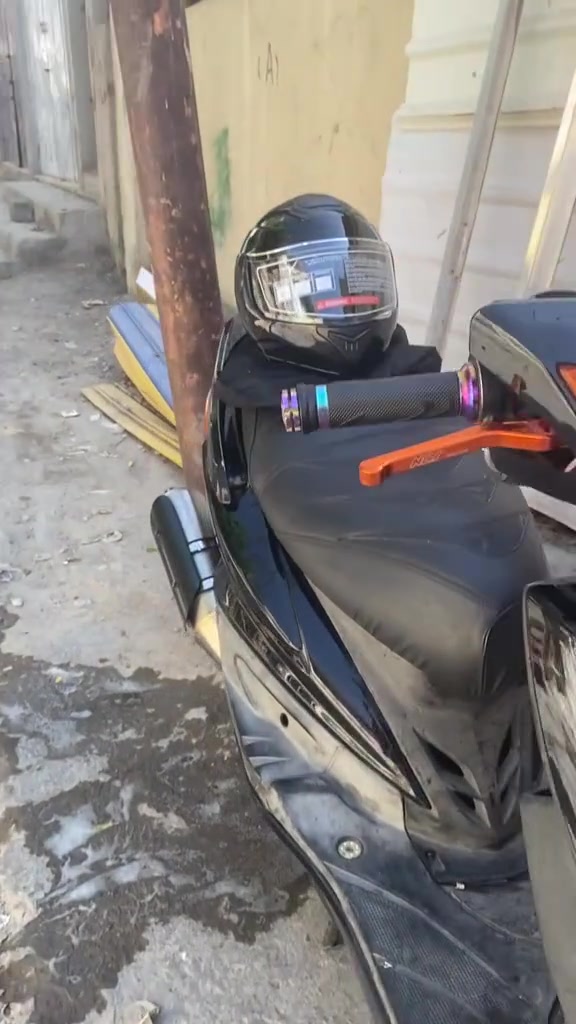 سلام عليكم سكنس فحل للبيع دراجه شلعه ومعدل خير من الله سعر 800وبيها مجال للشراي مكاني بغداد البياع استفسار ***********

