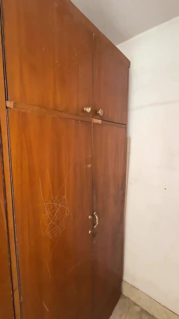 كنتور ٦ بوب مع ملحق مستعمل للبيع 
***********
