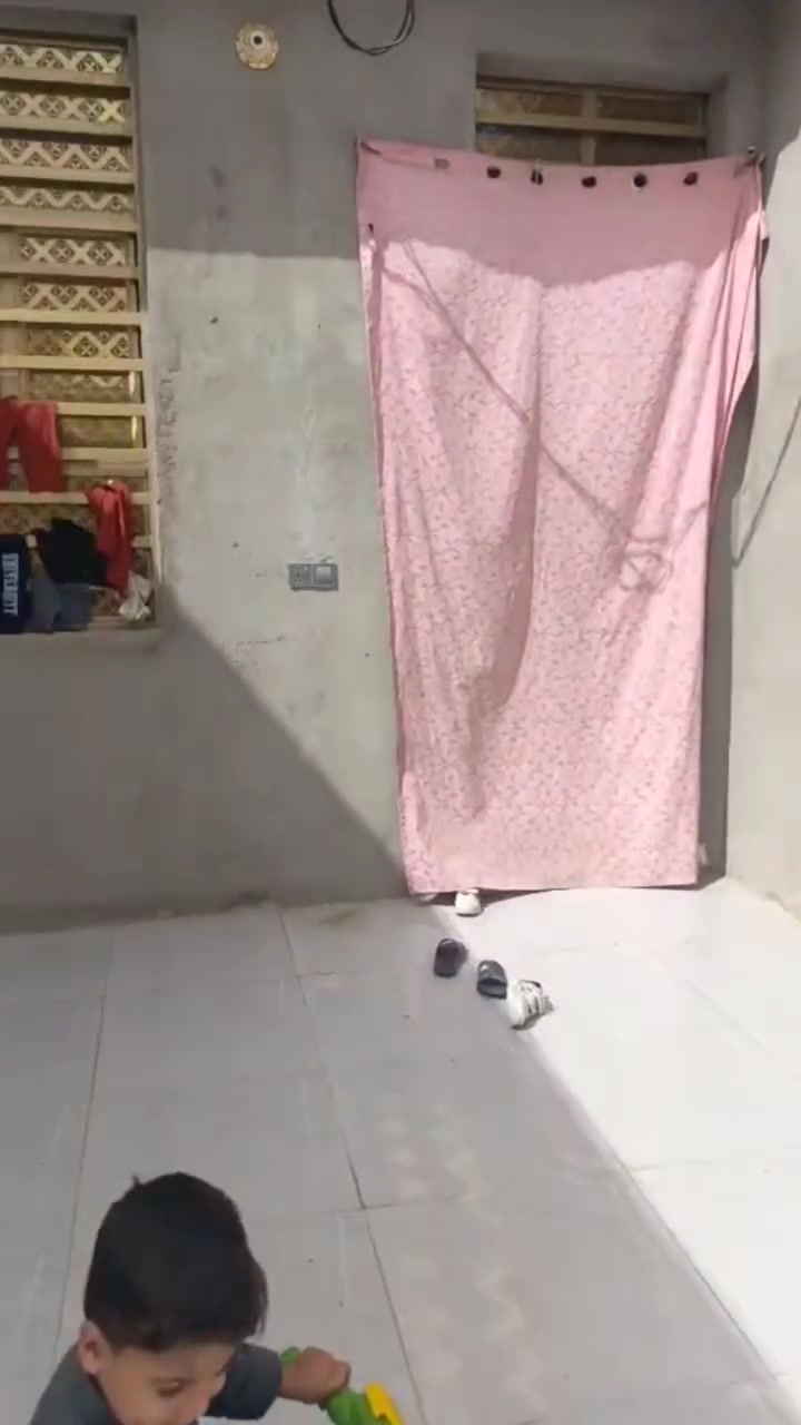 دار البيع  بلديه بلديه 200م  بناء دوجه اولئ  نداء مقابيل مول حكايه غرفتين صاله ومطبخ وستقبال وتخاريج 
طابوك صب كونكريت  معامله كامله واصله لتقدير
ليـّۓ السعر75وبي مجال لستفسار ***********
