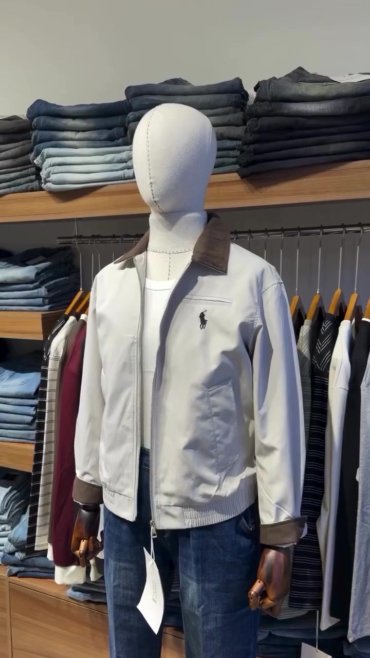 ملابس