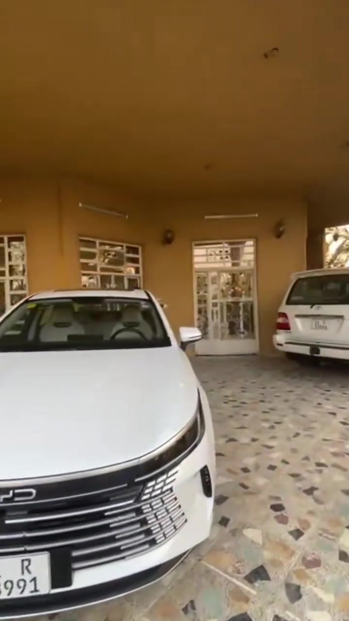 للبيع فقط    دستروير. بي واي دي.  موديل.   2025       ماشيه.  اقل    8000.   رقم بغداد بسمي فول سونارهه موجود الستفسار على ***********

