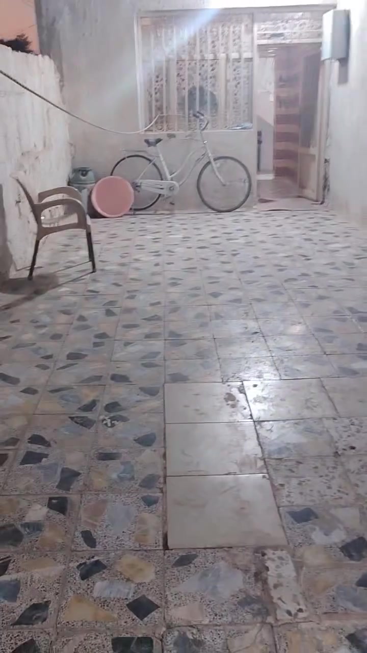 دار للبيع حي الجمعيه حي الجناين المساحه اكثر من 160 م غرفه استقبال صاله مطبخ تخاريج داخليه وخارجيه السعر 26 مليون بي مجال الاستفسار مكتب سيد صالح بدايه شارع السايلو *********** حسين الرماحي
*********** سيد صالح 
دار للبيع حي الجمعيه حي الجناين المساحه اكثر من 160 م غرفه استقبال صاله مطبخ تخاريج داخليه وخارجيه السعر 26 مليون بي مجال الاستفسار مكتب سيد صالح بدايه شارع السايلو *********** حسين الرماحي
