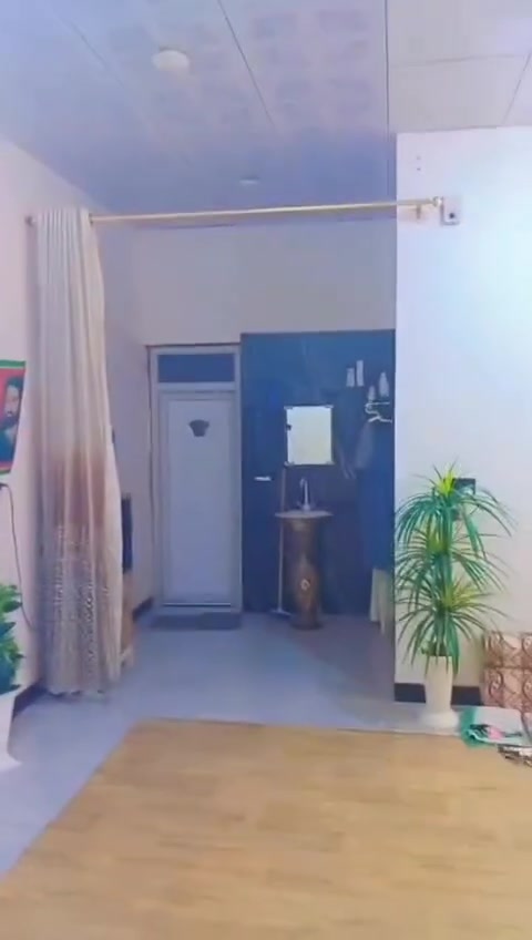 ارضي • خلف البريد • ايجار